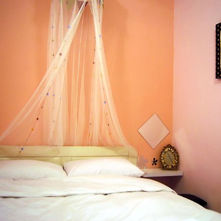 Love Hostel ไถหนาน ภายนอก รูปภาพ