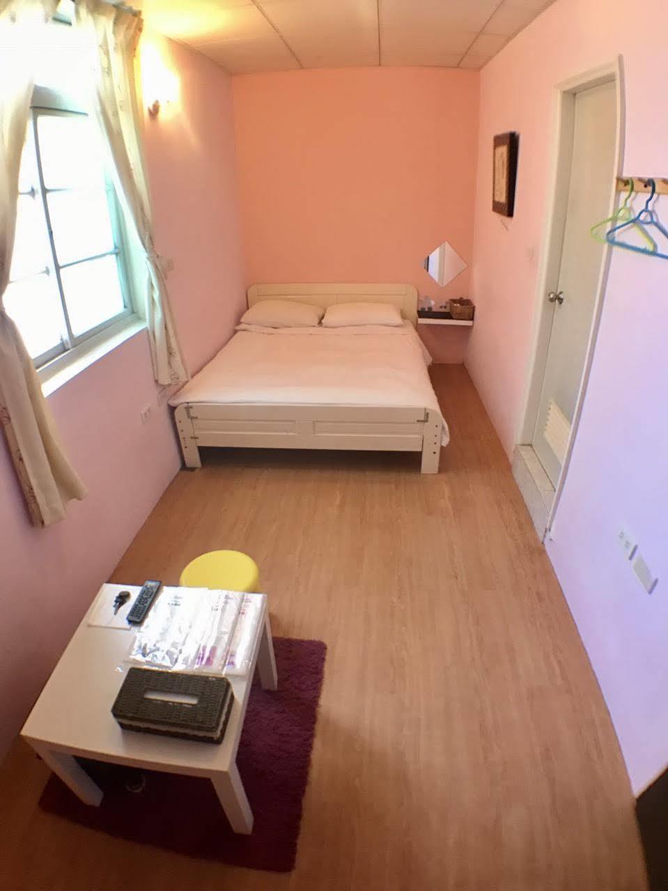 Love Hostel ไถหนาน ภายนอก รูปภาพ