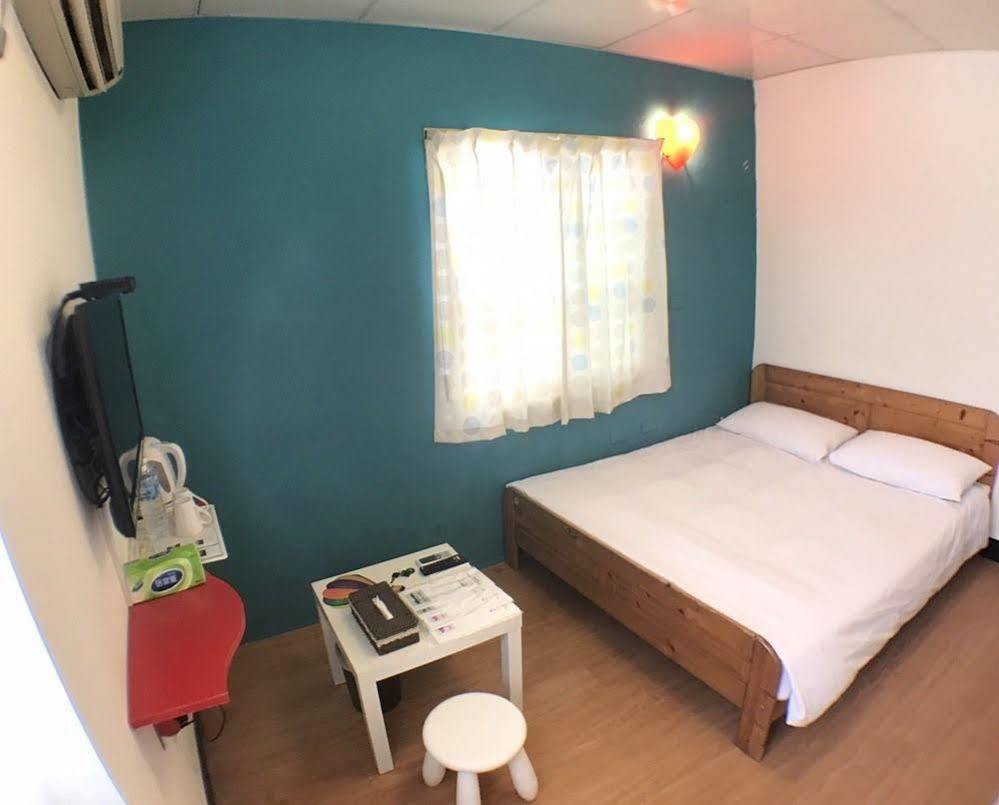 Love Hostel ไถหนาน ภายนอก รูปภาพ