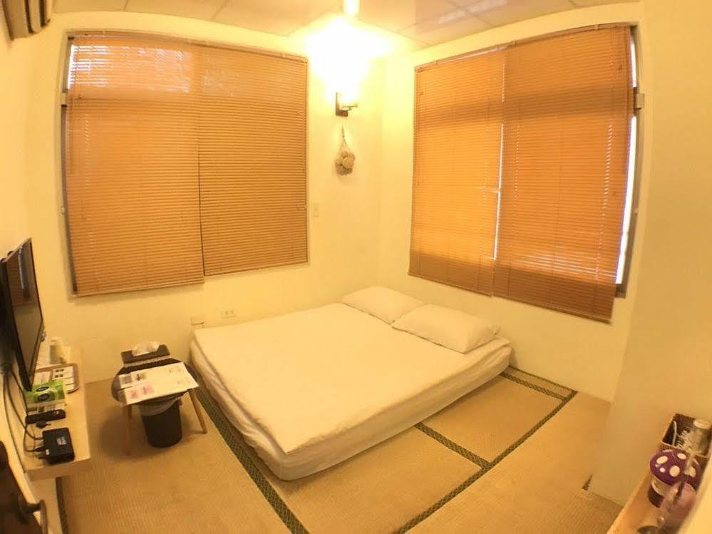 Love Hostel ไถหนาน ภายนอก รูปภาพ